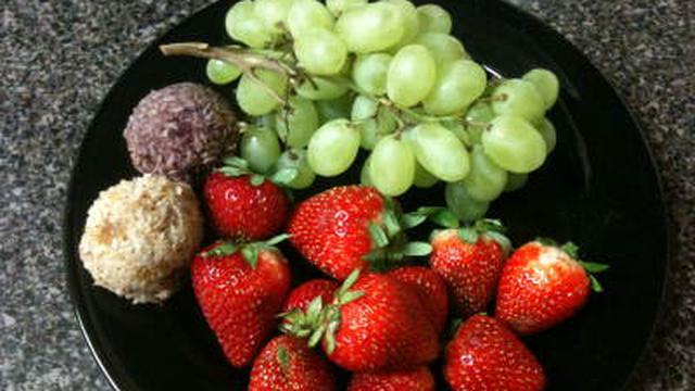 Dokter RSCM Ungkap 5 Buah yang Bikin Awet Muda