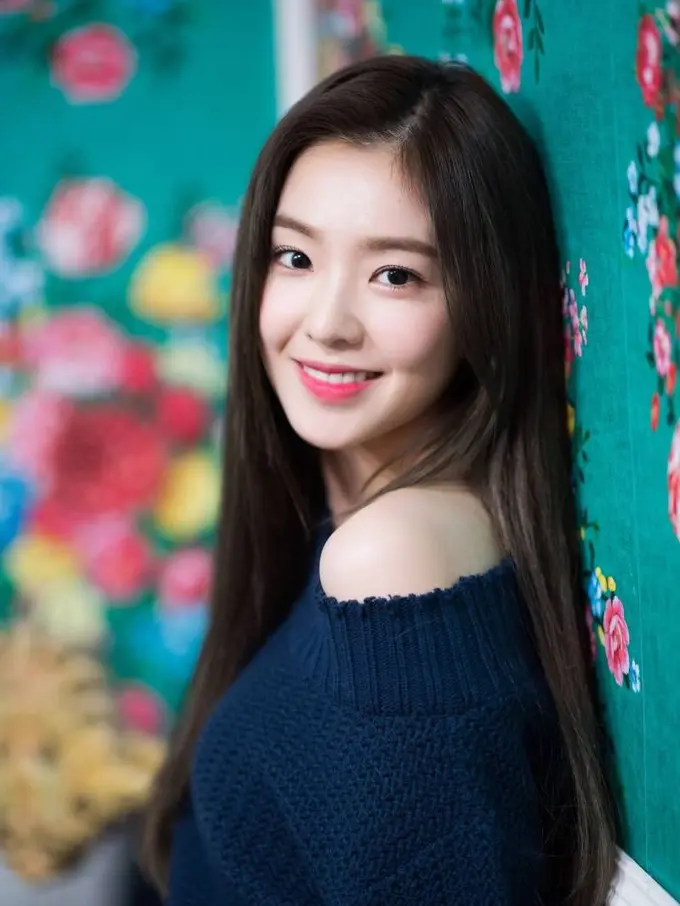 Irene Red Velvet
