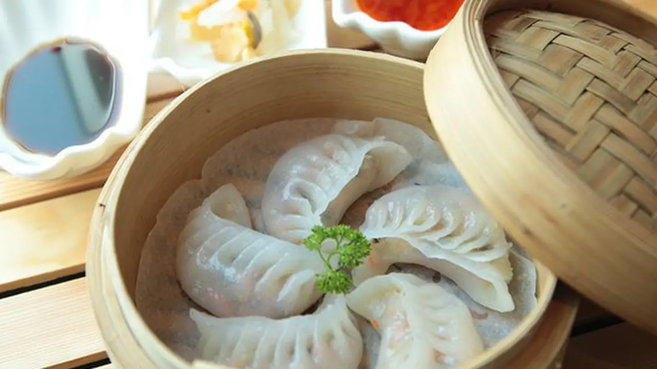 Ilustrasi dimsum ayam./Copyright pixabay.com/jonathanvalencia5