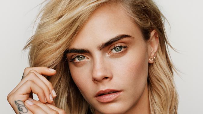 Cara Delevingne Dior Cara Delevingne Jadi Inspirasi Koleksi Dior Joaillerie Oui 