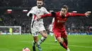 Di babak kedua, Liverpool tampil kian agresif. Sementara, tim tamu terus berupaya mengejar ketinggalan. (Paul ELLIS/AFP)