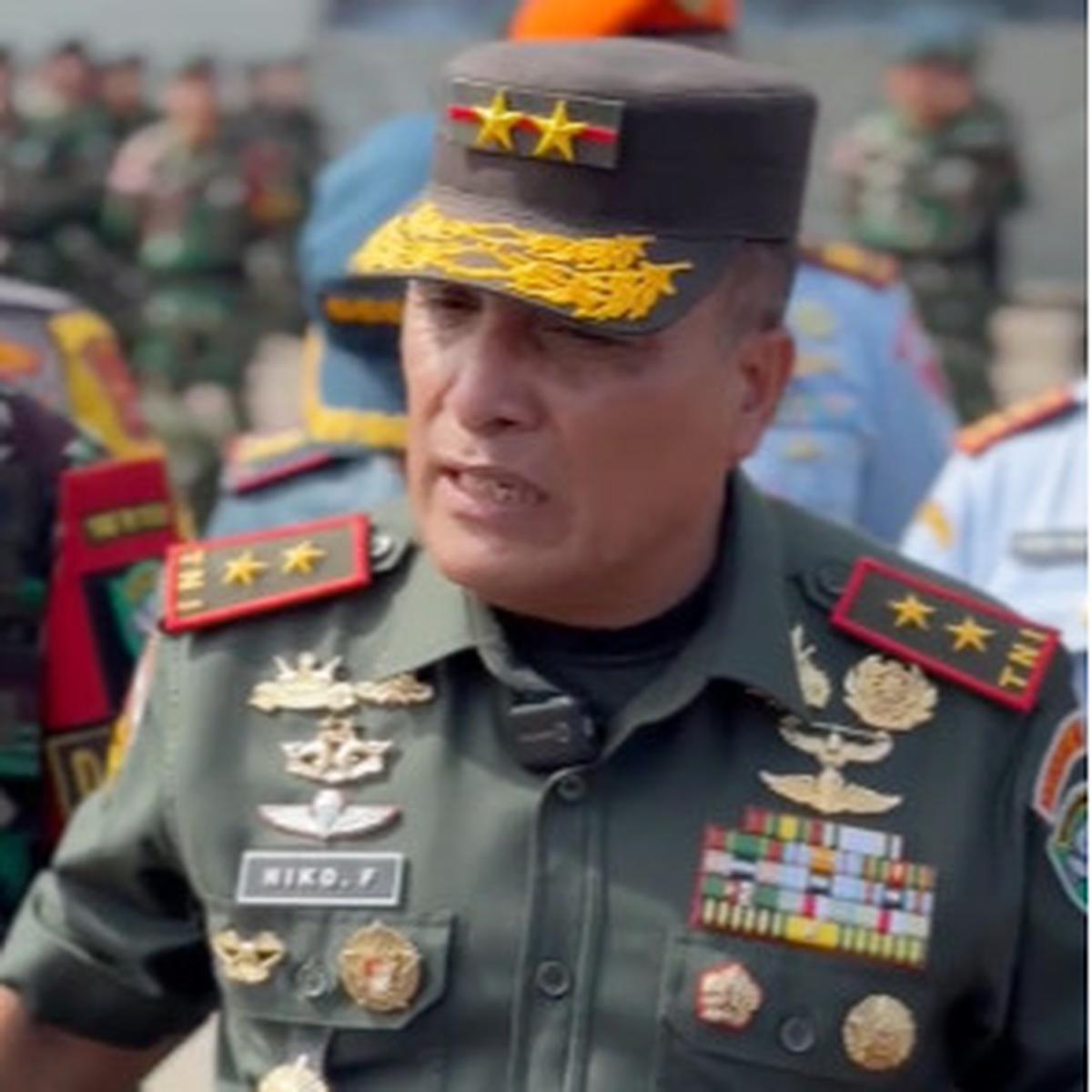 Jenderal TNI Sambut Kepulangan Pasukan dari Papua