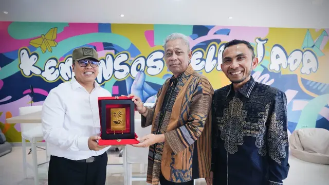 Percepat Pengentasan Kemiskinan, Wamensos Minta Daerah Gunakan DTSEN dan Bangun Sekolah Rakyat