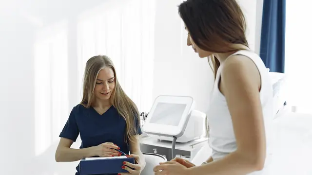 Mengenal Tugas dan Fungsi Dokter Kandungan