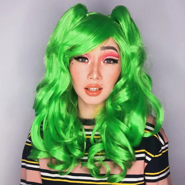 7 Gaya Rambut Devina Aureel, Dari Kepang Hingga Pakai Wig yang Curi Perhatian