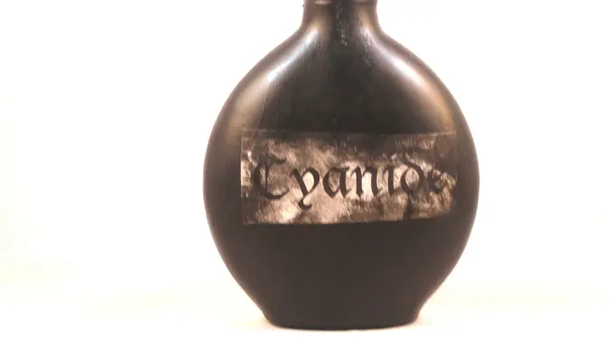 Dijual Online, Sianida Ternyata Sangat Mudah untuk Didapat