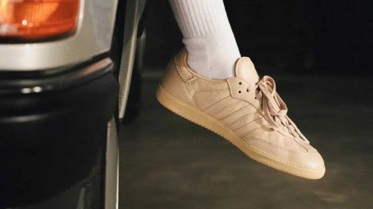 Mercedes-Benz Gandeng Adidas, Rilis Samba OG Edisi Terbatas (ist)