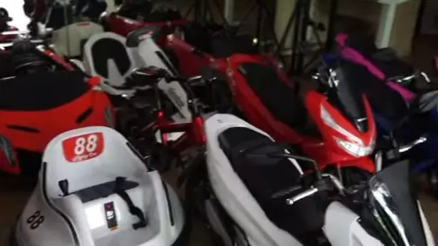 Koleksi mobil dan motor mainan mewah milik Anak Raffi Ahmad