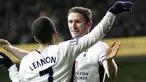 Tottenham Hotspur's Aaron Lennon and Robbie Keane celebrate after Lennon scored the fourth goal against Middlebrough during Premiership match at White Hart Lane on March 4, 2009. AFP PHOTO/Carl de Souza