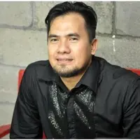 Karir Saipul Jamil memang sedang bersinar saat ini. Setelah ditangkap pada Kamis (18/02/2016) lalu, banyak sekali kerugian yang dialami Saipul Jamil. Apa saja?