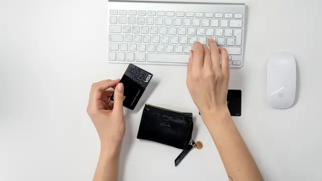 Danamon Gandeng Grab Luncurkan Kartu Kredit Visa untuk Permudah Generasi Muda