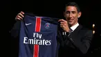 Pemain asal Argentina, Angel Di Maria resmi bergabung dengan Paris St Germain (PSG), Kamis (7/8/2015) waktu setempat. Pemain sayap Timnas Argentina itu telah menandatangani kontrak empat tahun dengan juara Ligue 1 tersebut. (REUTERS/Christian Hartmann)