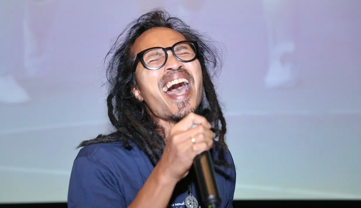 Begitu juga saat mendapat tawaran mengisi soundtrack untuk film Serendipity. Film yang dibintangi Maxime Bouttier, Mawar Eva de Jonghn, Kenny Austin itu ia tak mengalami kesulitan. (Nurwahyunan/Bintang.com)