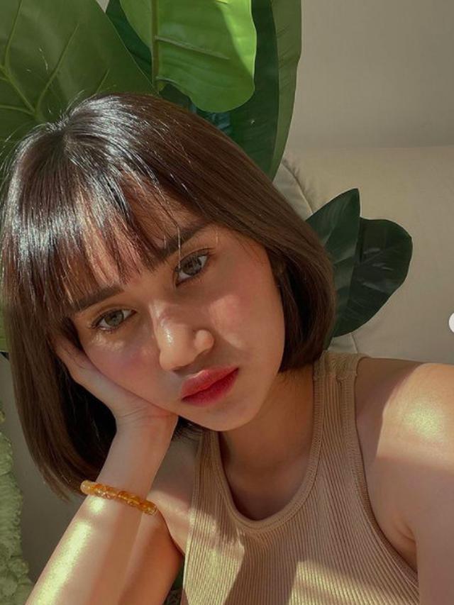 5 Potret Cantik Permesta Dhyaz Anak Farida Nurhan