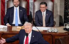 Trump Kesal pada PM Starmer karena Tak Izinkan AS Gunakan Pangkalan Inggris buat Serang Iran