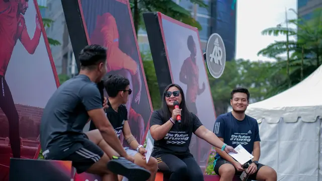 Talkshow Adidas 4DFWD The City Run Race