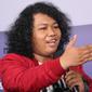 Komika Stand Up Comedy Marshel Widianto mengajak masyarakat untuk tetap bersabar hadapi COVID-19 saat konferensi pers di Graha BNPB, Jakarta, Minggu (14/6/2020). (Dok Badan Nasional Penanggulangan Bencana/BNPB)