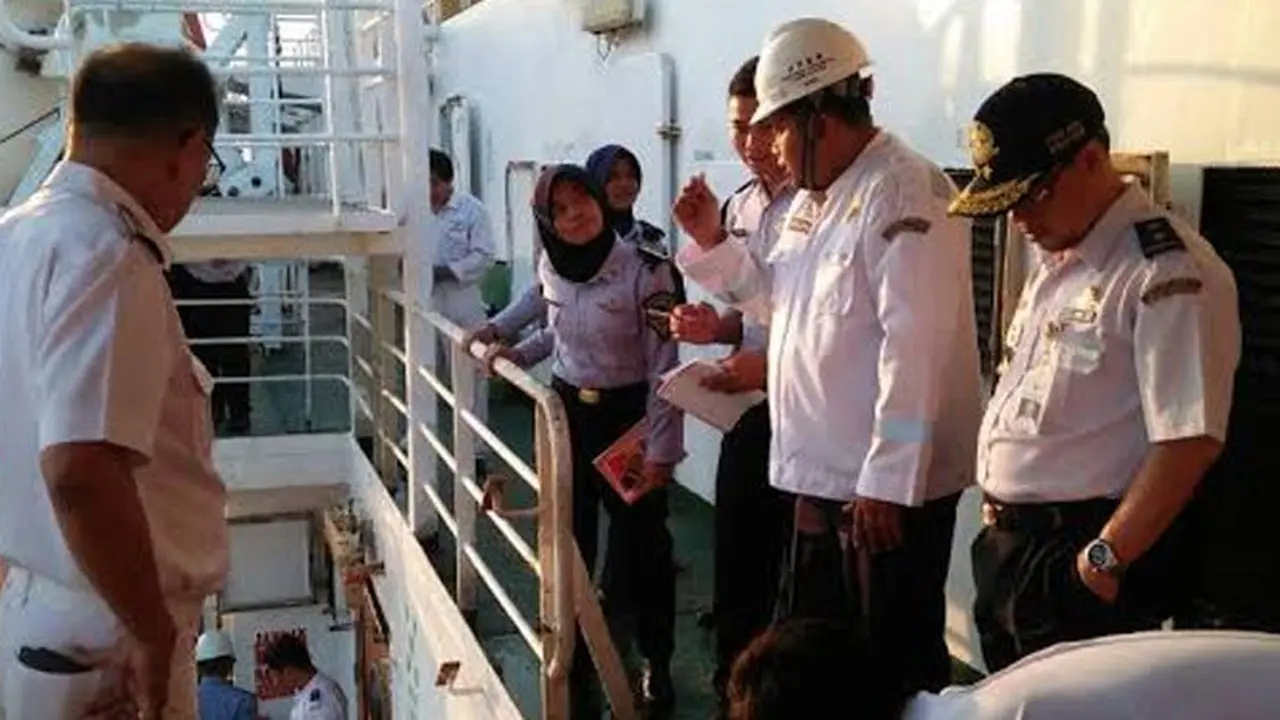 Cek Kelaiklautan Kapal, Kemenhub Gelar Uji Petik di Tanjung Emas