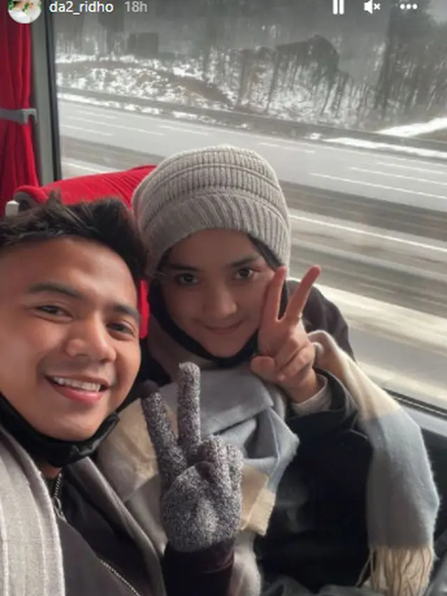 6 Momen Bulan Madu Ridho DA dan Istri ke Turki, Romantis Nikmati Salju