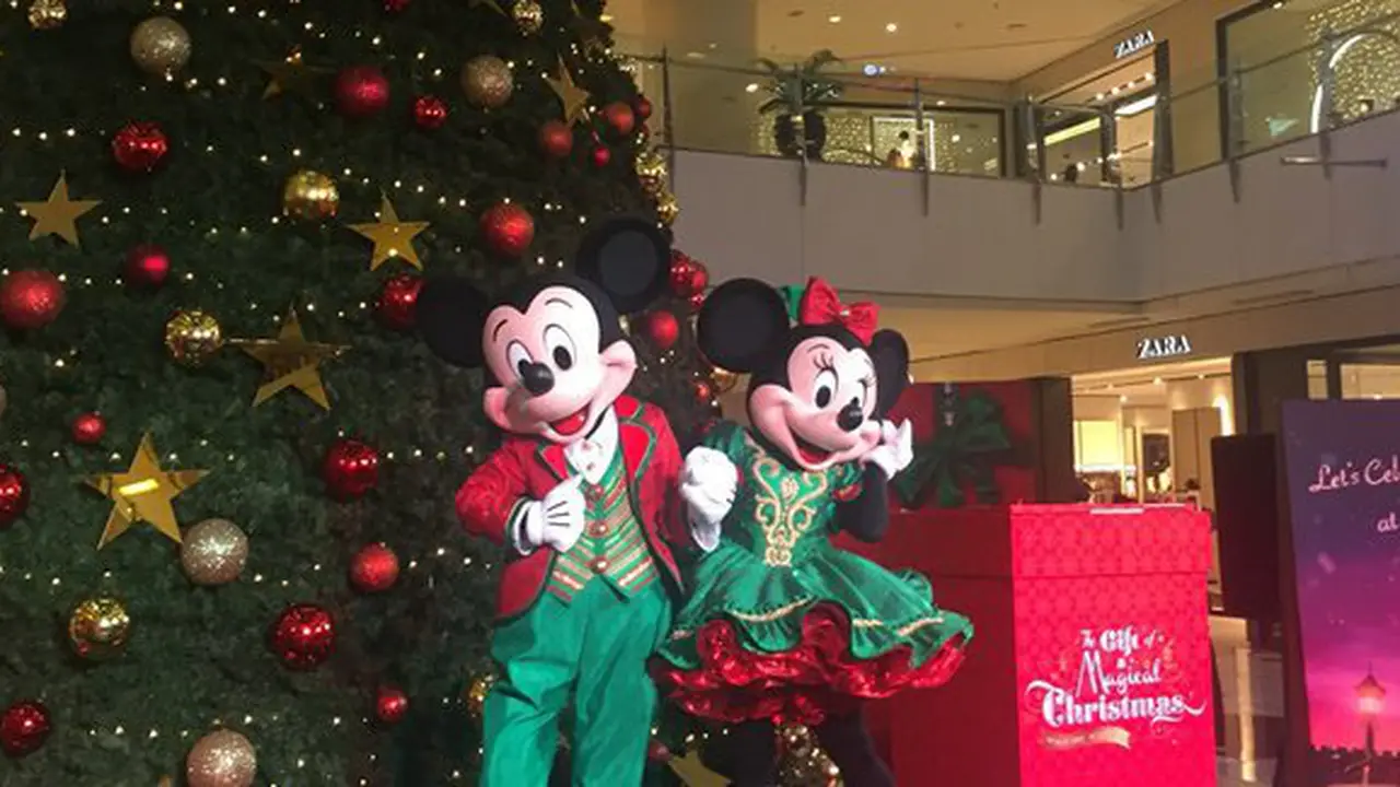 Disneyland jadi salah satu destinasi liburan favorit/copyright: Vemale.com