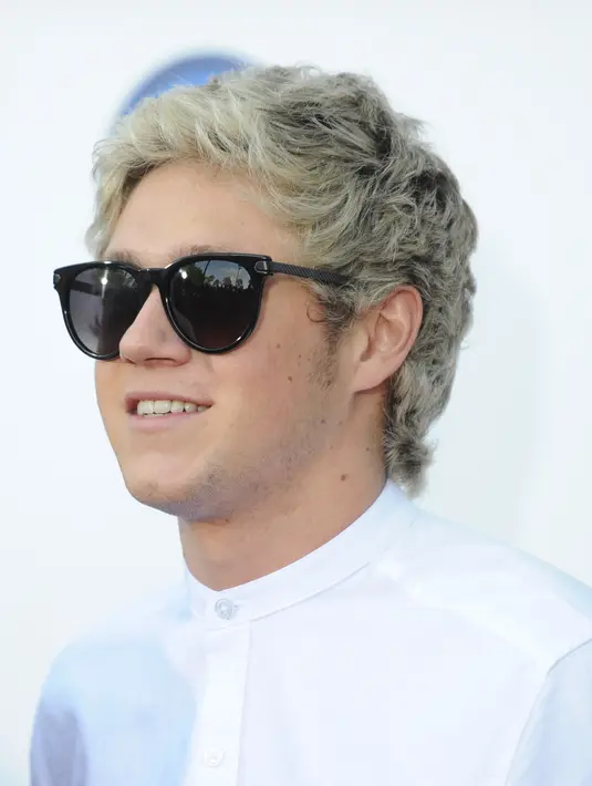 Niall Horan, personel boyband pelantun 'Story of My Life' yang baru saja merilis video klip terbaru dari single ‘Drag Me Down’. (Bintang/EPA)