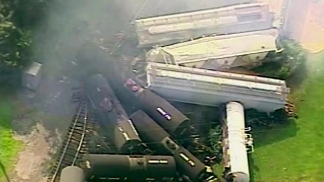 Kereta tergelincir di Hyndman, Pennsylvania, AS. (AP)