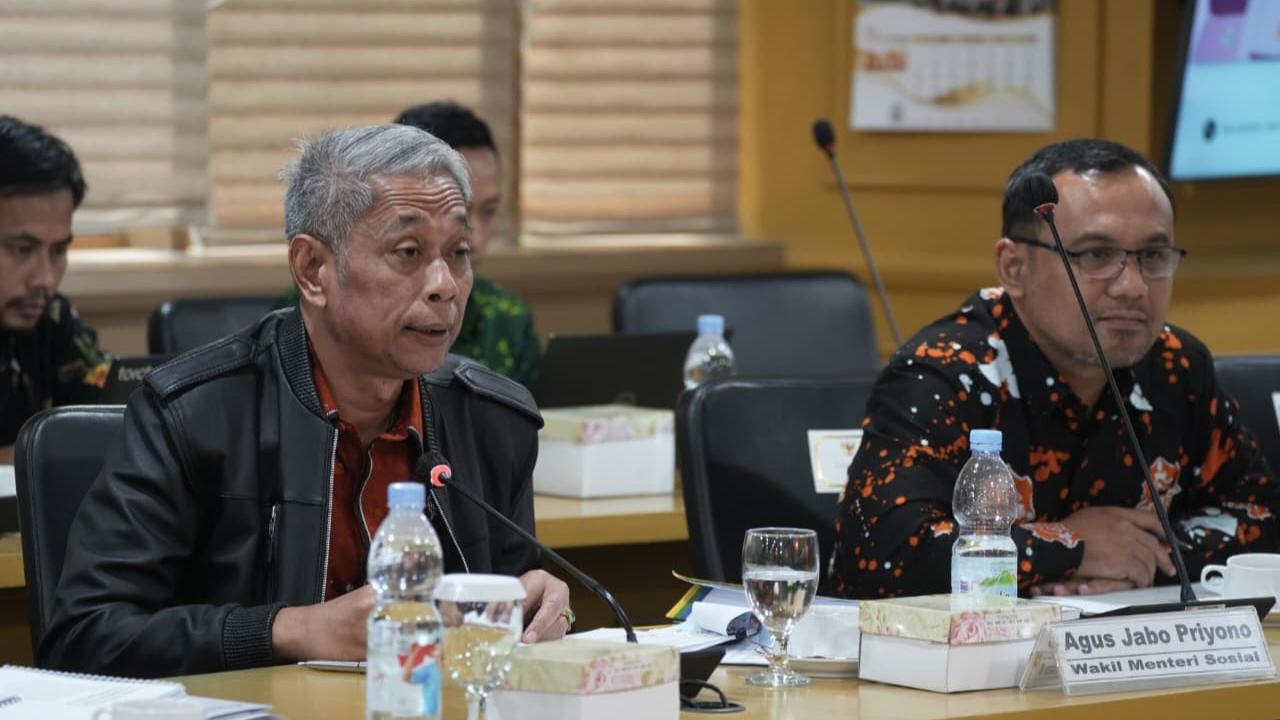 Wamensos Agus Jabo Priyono saat Rapat Kerja bersama Komite III Dewan Perwakilan Daerah (DPD) RI