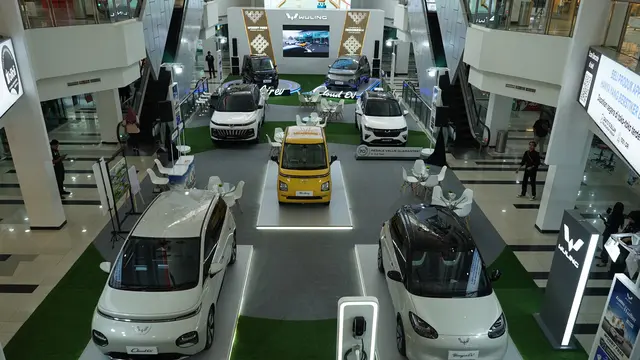 Indonesia Bidik Produksi 600 Ribu Bus dan Mobil Listrik di 2030