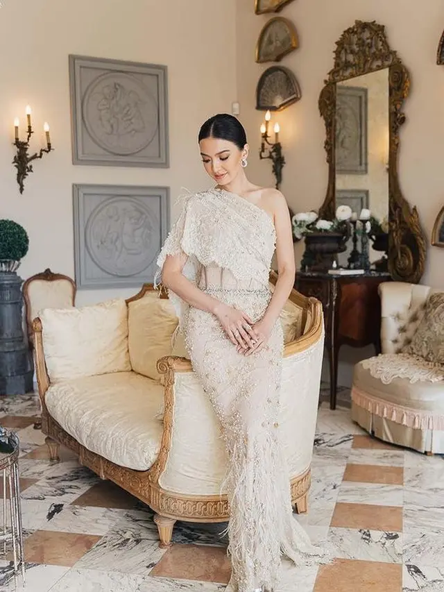 [Fimela] Raline Shah