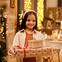 Rekomendasi Kado Natal Terbaik untuk Anak