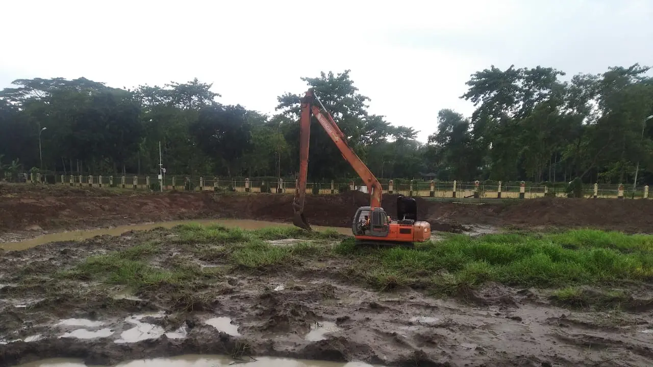 Berbagai antisipasi disiapkan PT Angkasa Pura II (Persero) untuk mencegah banjir di Bandara Halim Perdanakusuma