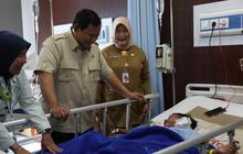 Prabowo Jenguk Korban Ditabrak Mobil Pengantar MBG di RS Koja