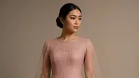 Apa Bedanya Brokat, Lace, dan Tile? Kenali Karakteristik, Kegunaan, dan Perbandingan Harganya