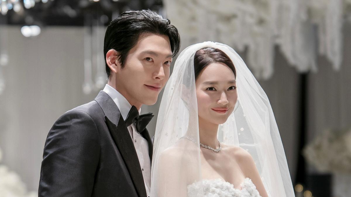 Suasana Pernikahan Kim Woo Bin - Shin Min Ah yang Bertabur Bintang, Lebih Indah dari Adegan Drakor