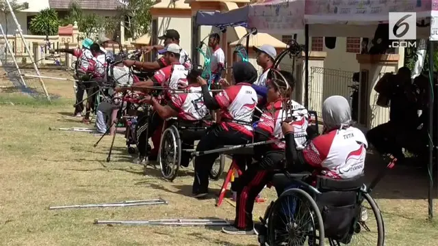 Meski tidak dibebani target medali emas pada Asean Para Games 2018, di Jakarta nanti, tim panahan Indonesia terus berlatih maksimal.