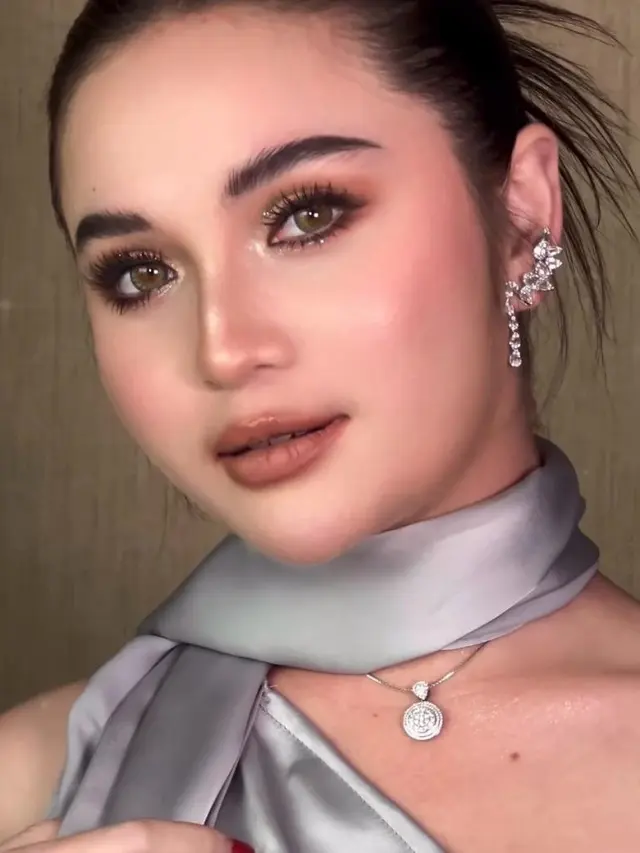 Banjir Visual! 8 Gaya Bridesmaid Beby Tsabina di Momen Akad dan Resepsi Pernikahannya, dari Syifa Hadju, Cassandra Lee, hingga Sorn Eks CLC