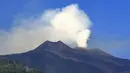 Gunung Colo di Kabupaten Tojo Una-Una Provinsi Sulawesi Tengah dari Normal (level I) menjadi Waspada (level II). Gunung yang terletak di Desa Wakai itu terakhir kali meletus pada tahun 1983. (Istimewa)