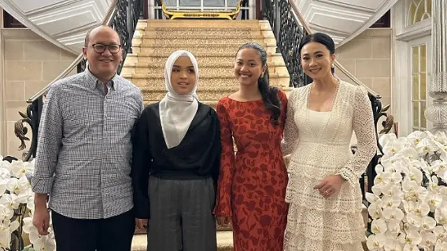 Putri Ariani dan Dubes Rosan