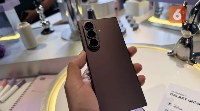Samsung Galaxy Z Fold8 Ultra Tak Cuma Tipis, Tapi Punya Kamera Mumpuni
