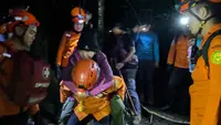 Tiga Pendaki Dievakuasi Tim SAR dari Gunung Klabat