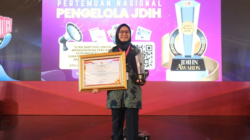 Kemensos Kembali Dianugerahi Penghargaan JDIHN Award Tahun 2024, Kini Jadi Terbaik ke-2