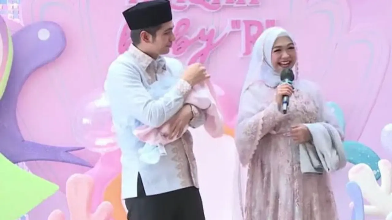 Nama Anak Ria Ricis dan Teuku Ryan