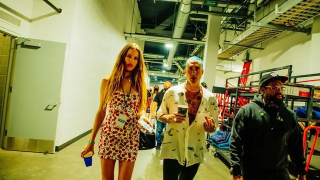 6 Gaya Kompak Adam Levine dan Istrinya, Behati Prinsloo Sebelum Isu Perselingkuhan