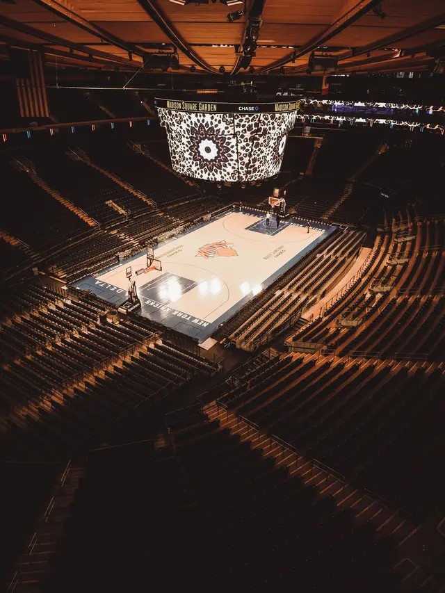 Sumber: Pernikahan Taylor Swift dan Travis Kelce Bakal Sulap Madison Square Garden bak Konser Eras