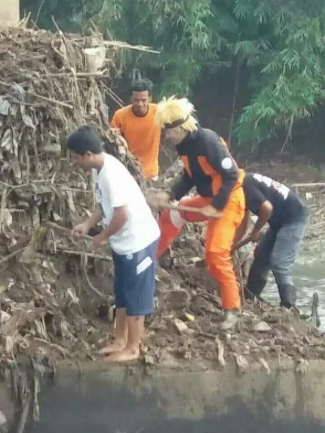 6 Cosplay Jadi Uzumaki Naruto ala Orang Indonesia Ini Bikin Ketawa Geli