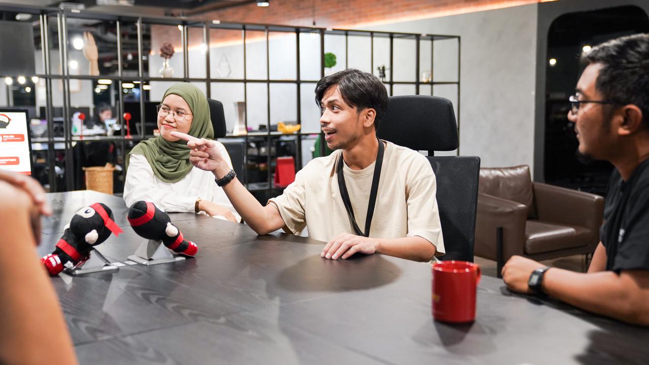 Yosef Adji Baskoro, seorang expert digital marketing bersama Ninja Xpress mengidentifikasi beberapa hambatan umum yang harus dihindari oleh UKM agar bisa mengembangkan bisnis secara maksimal. (Dok Ninja Xpress)