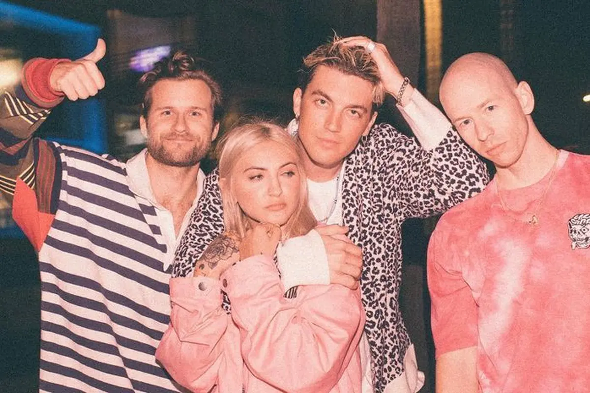 LANY feat Julia Michaels