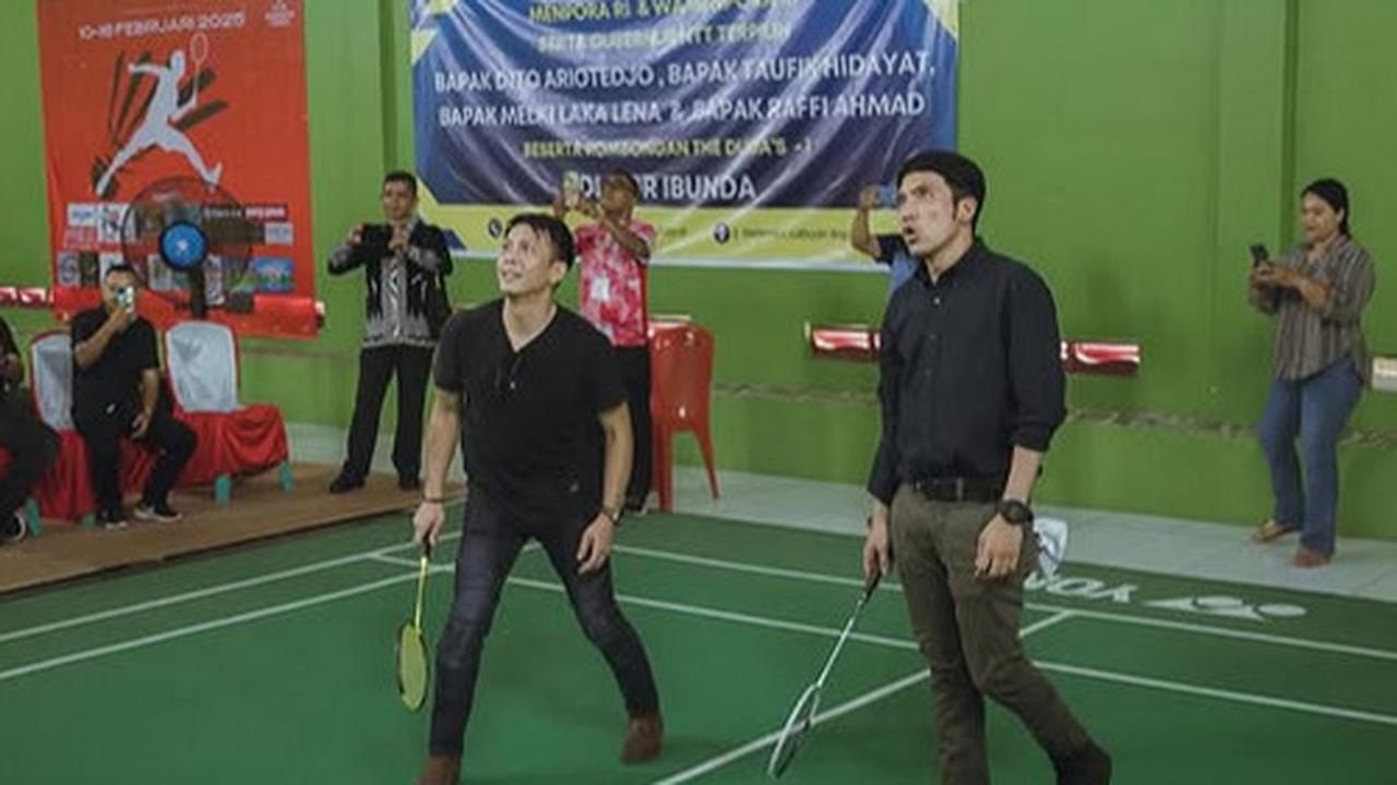Potret The Dudas Minus One Main Bulu Tangkis di Labuan Bajo, Disaksikan Legenda Bulu Tangkis Indonesia Taufik Hidayat