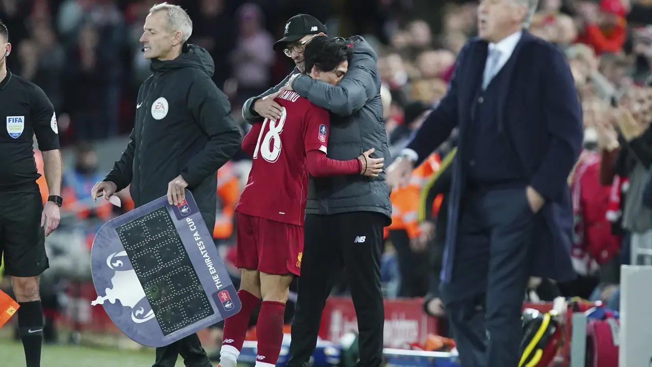 Aksi Takumi Minamino Saat Debut Bersama Liverpool