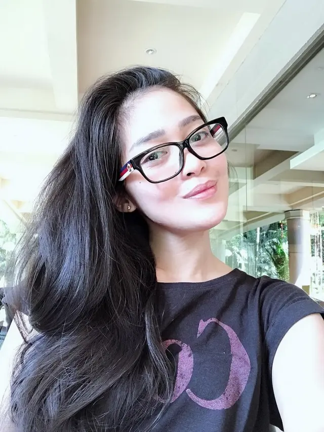 Potret Menawan Gracia Indri Tanpa Makeup, Tampil Natural. (Sumber: Instagram/graciaz14)